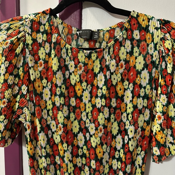 ASOS DESIGN plisse midi tea dress SIZE 2 BRAND NEW WITH TAGS - Picture 5 of 6